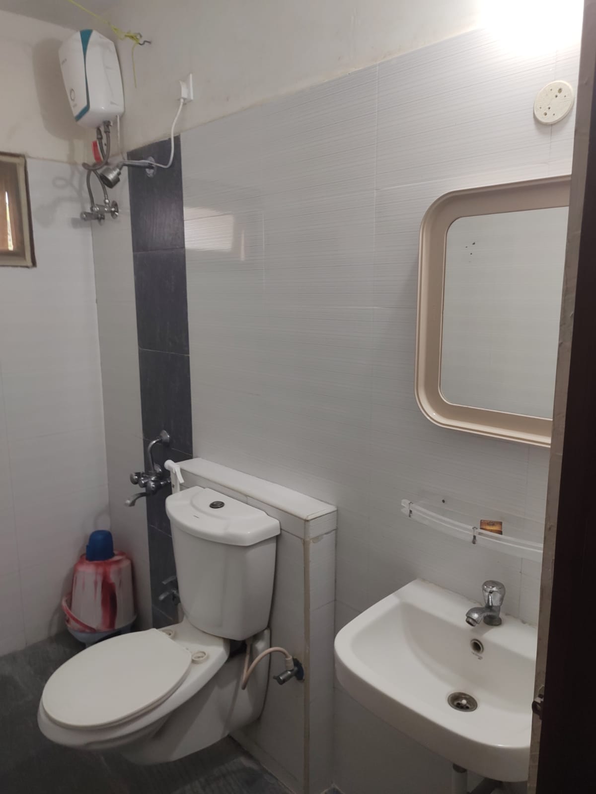 WhatsApp Image 2025-10-14 at 4.55.20 PM